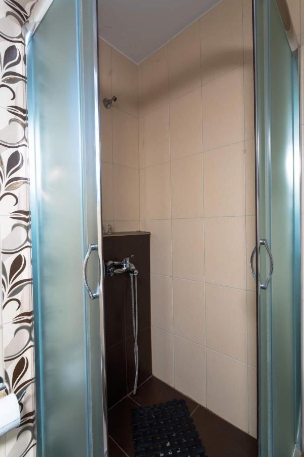 Beautiful & Modern Apartment In Salonicco Esterno foto